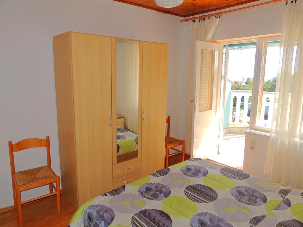 Apartments Zlatko Đảo Krk Ngoại thất bức ảnh
