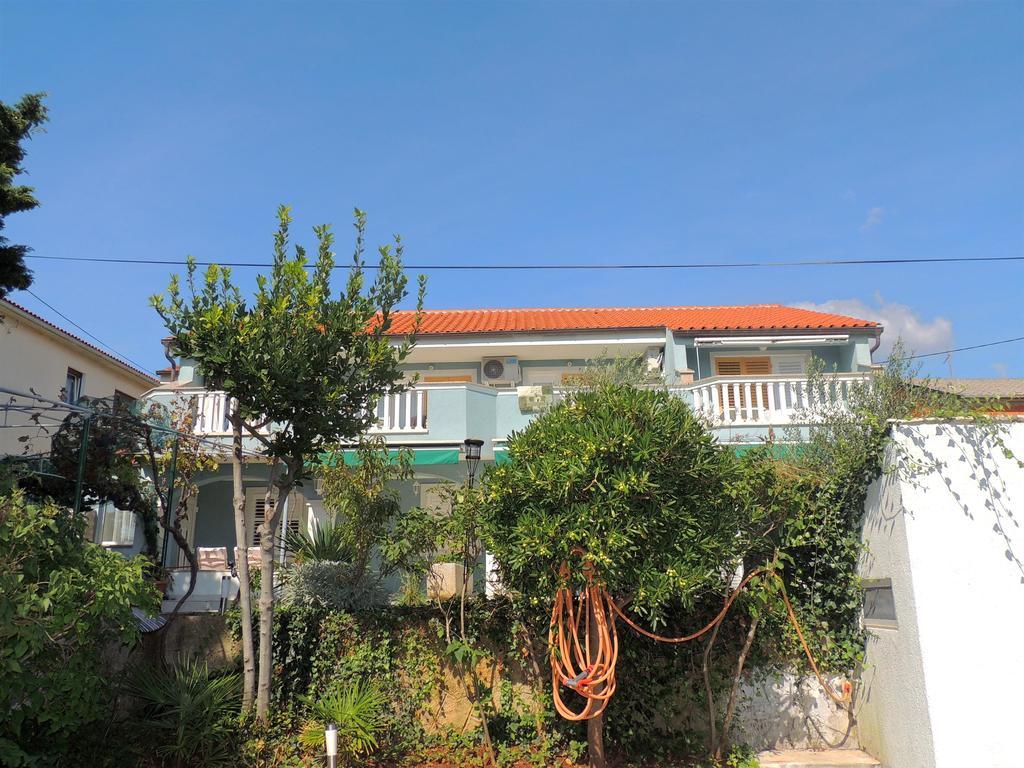 Apartments Zlatko Đảo Krk Ngoại thất bức ảnh